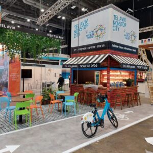 בינוי תפאורות/מיתוג/קד"מ CUSTOM MADE